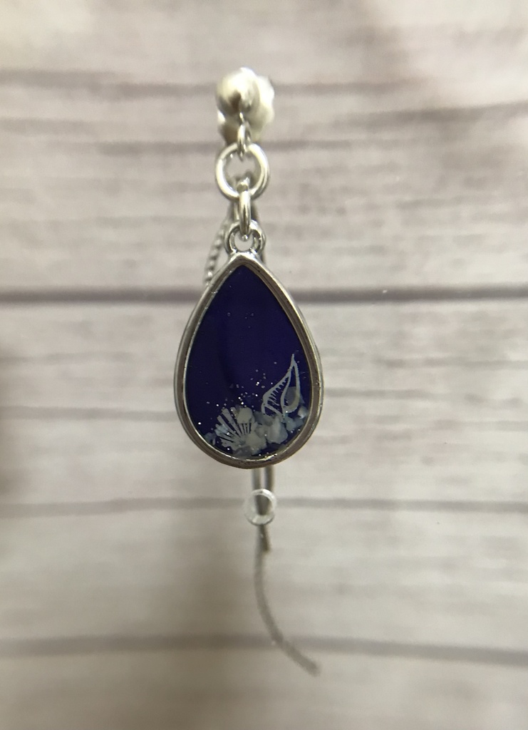 推しピアス(紺藍)