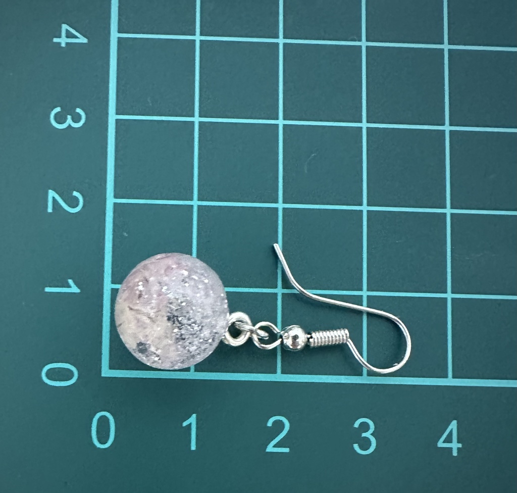 雪どけお花のピアス(イヤリング)