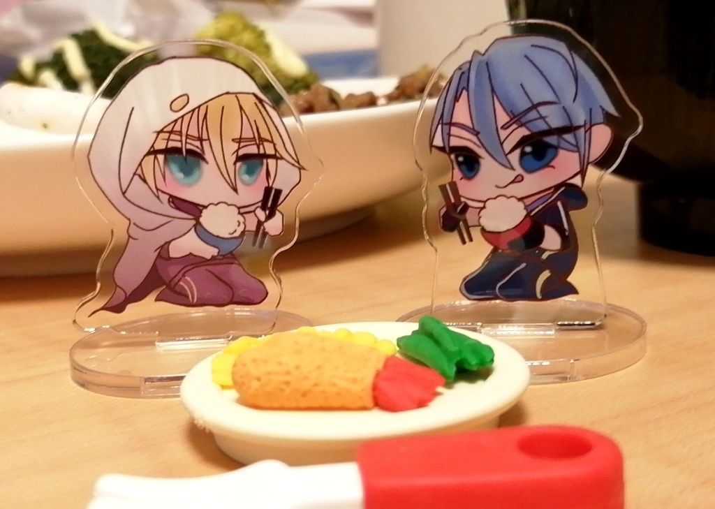くにちょぎごはん食べアクスタ