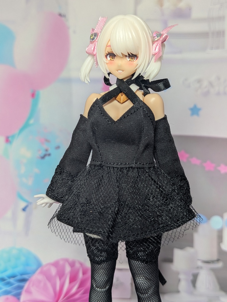 ミニドレス　黒＋網タイ　メガミデバイスMサイズ
