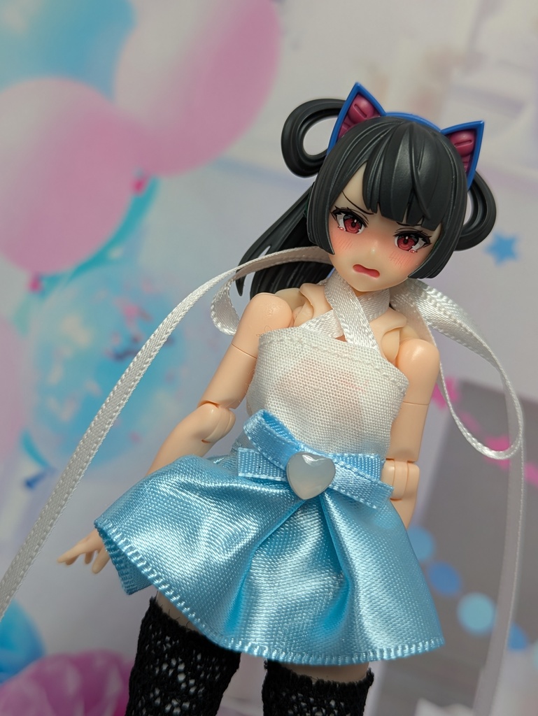 ミニワンピ　水色＋網タイツ　メガミデバイスSサイズ