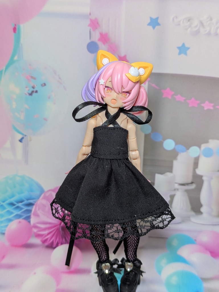 ワンピース　黒 メガミSサイズ