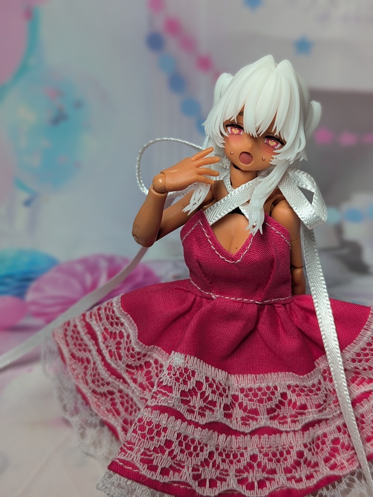 欲張りレースドレス Mサイズ 袖無し ピンク