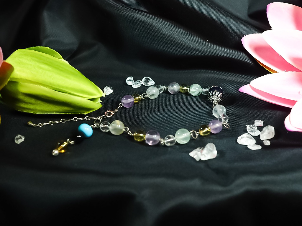 【展示のみ】ネフェルタリのアジャスター付き天然石ブレスレット(?)A