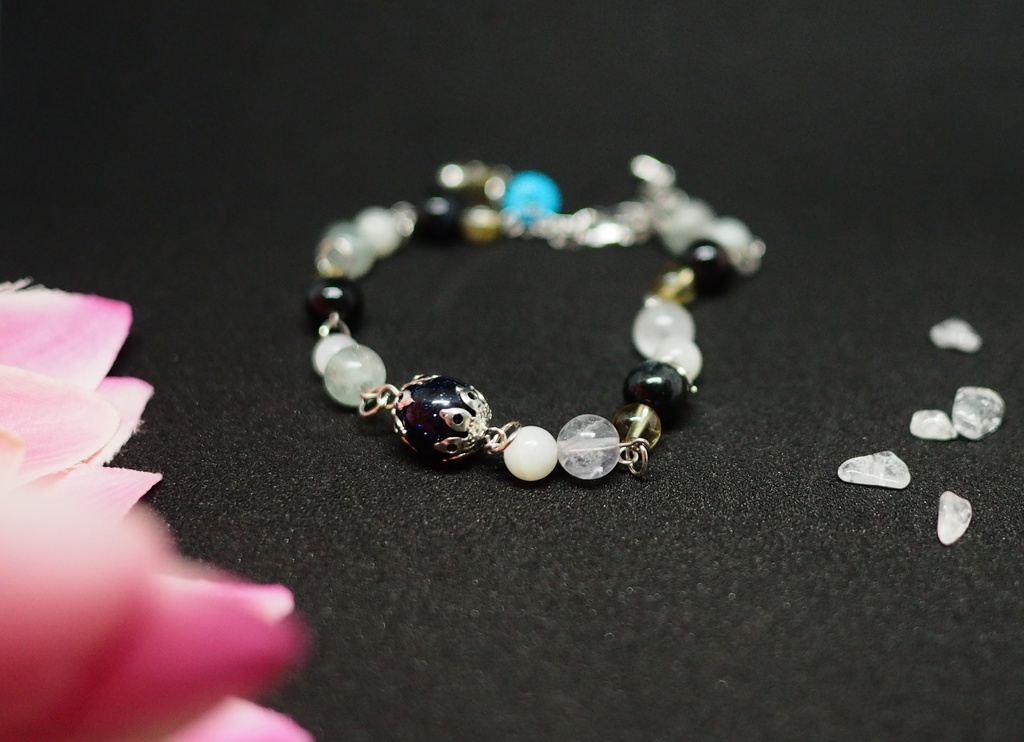 【展示のみ】ネフェルタリのアジャスター付き天然石ブレスレットB