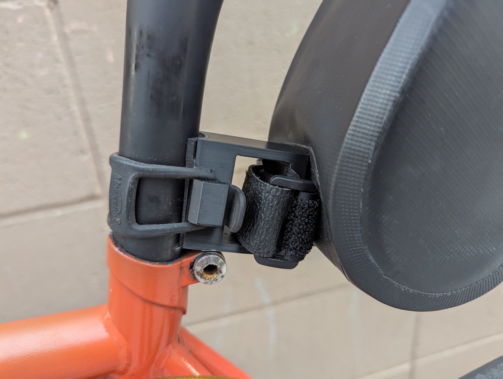 汎用サドルバッグスペーサー 45mm