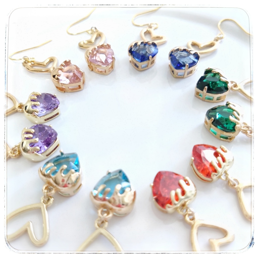 メルティ♡ビジューの推しカラーピアス/イヤリング