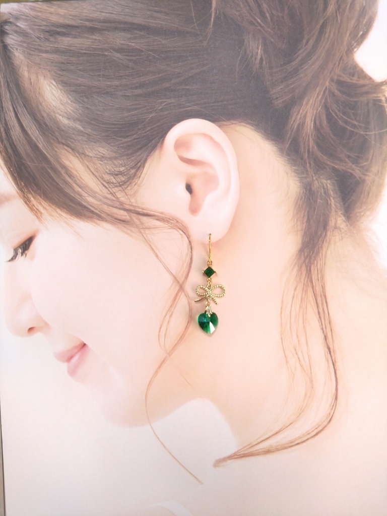クリスタル♡とリボンの推しカラーピアス/イヤリング