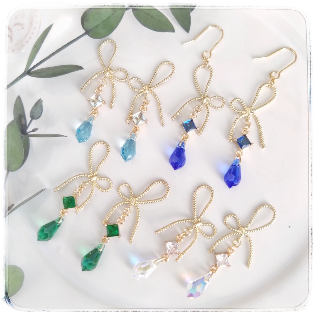 リボンときらきらドロップのピアス/イヤリング