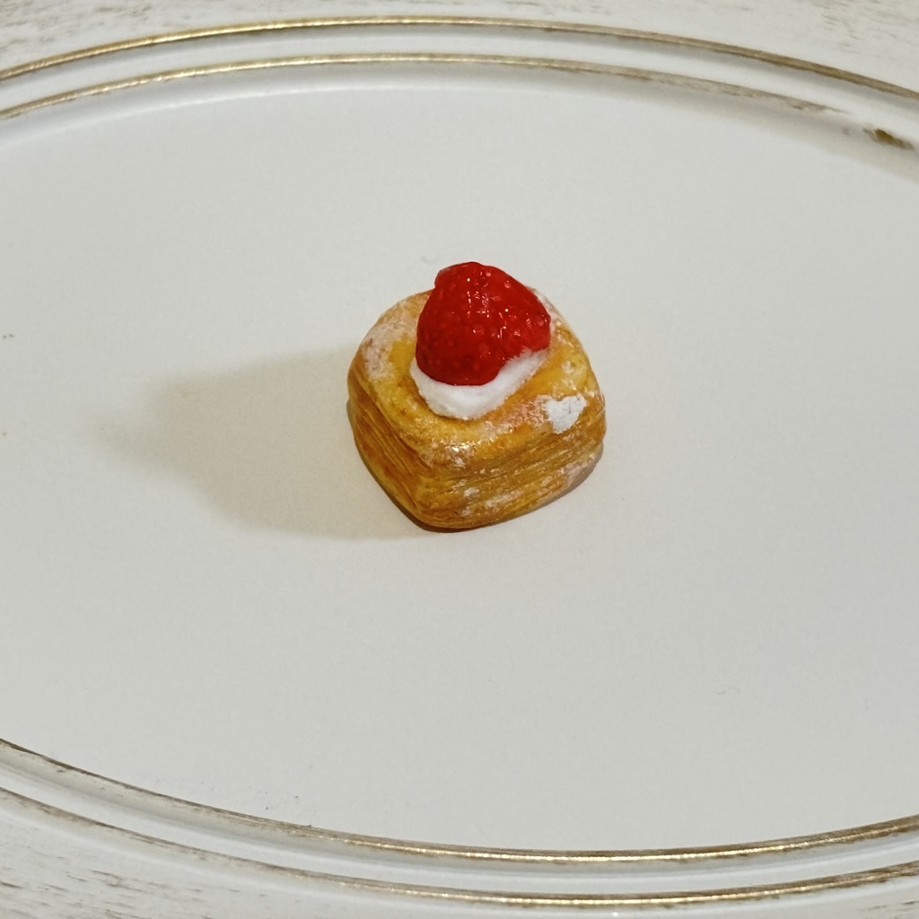 【1/3,4,6サイズ】いちごデニッシュ(小)