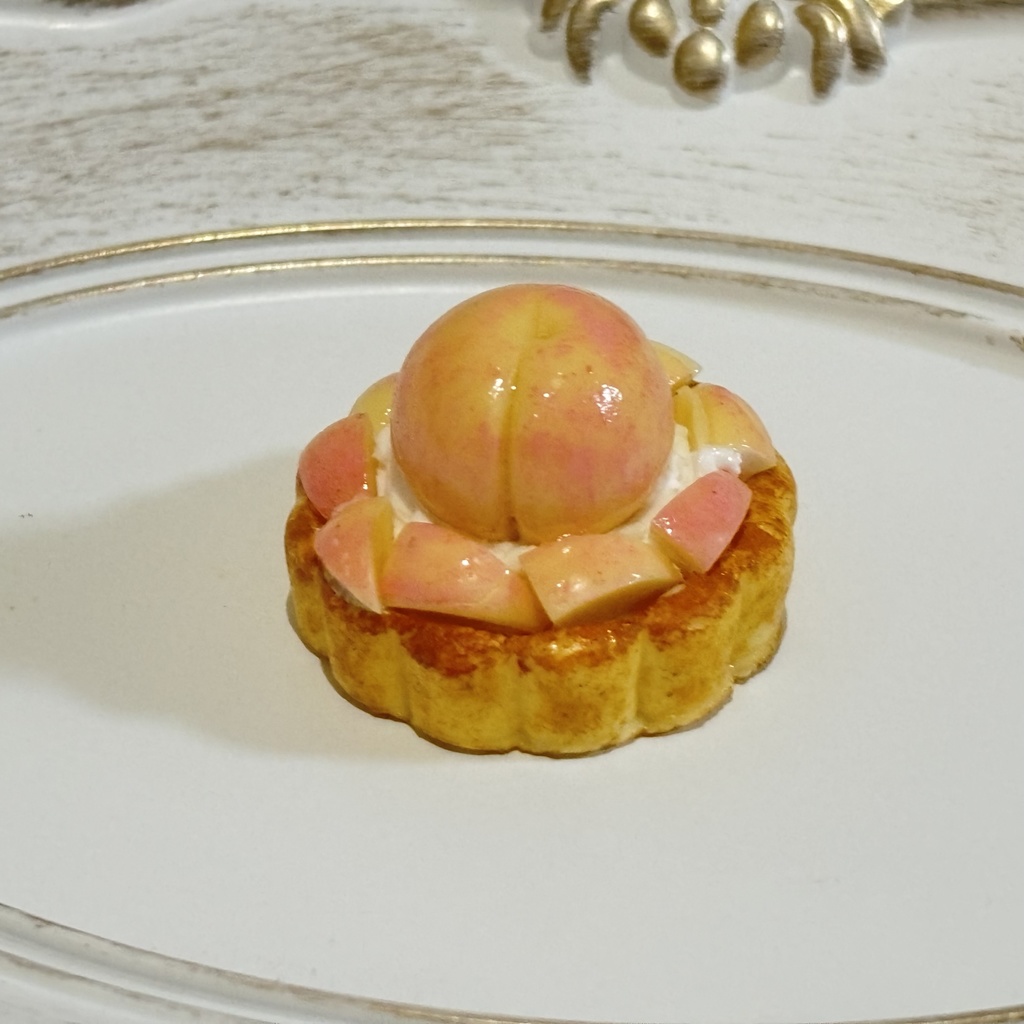 【1/3,4,6サイズ】まるごと桃タルト(桃)