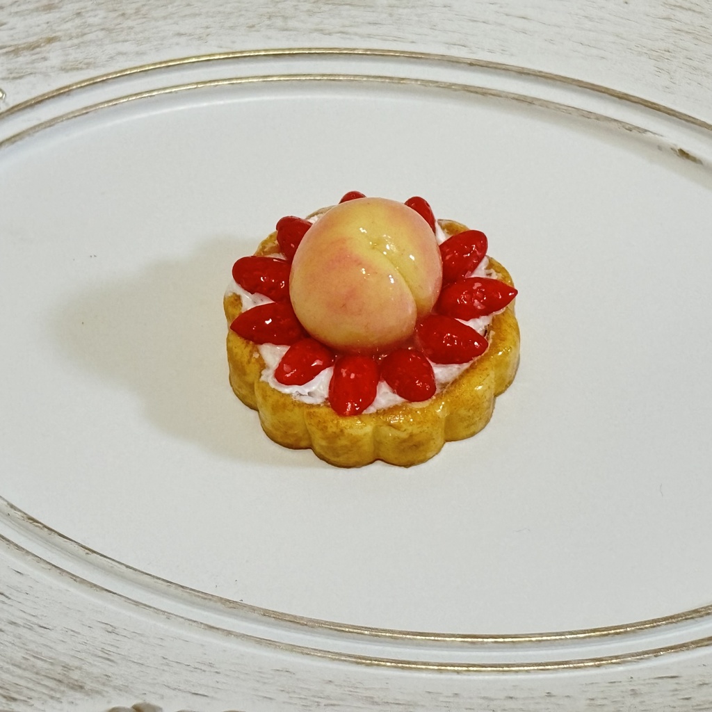 【1/3,4,6サイズ】まるごと桃タルト(いちご)