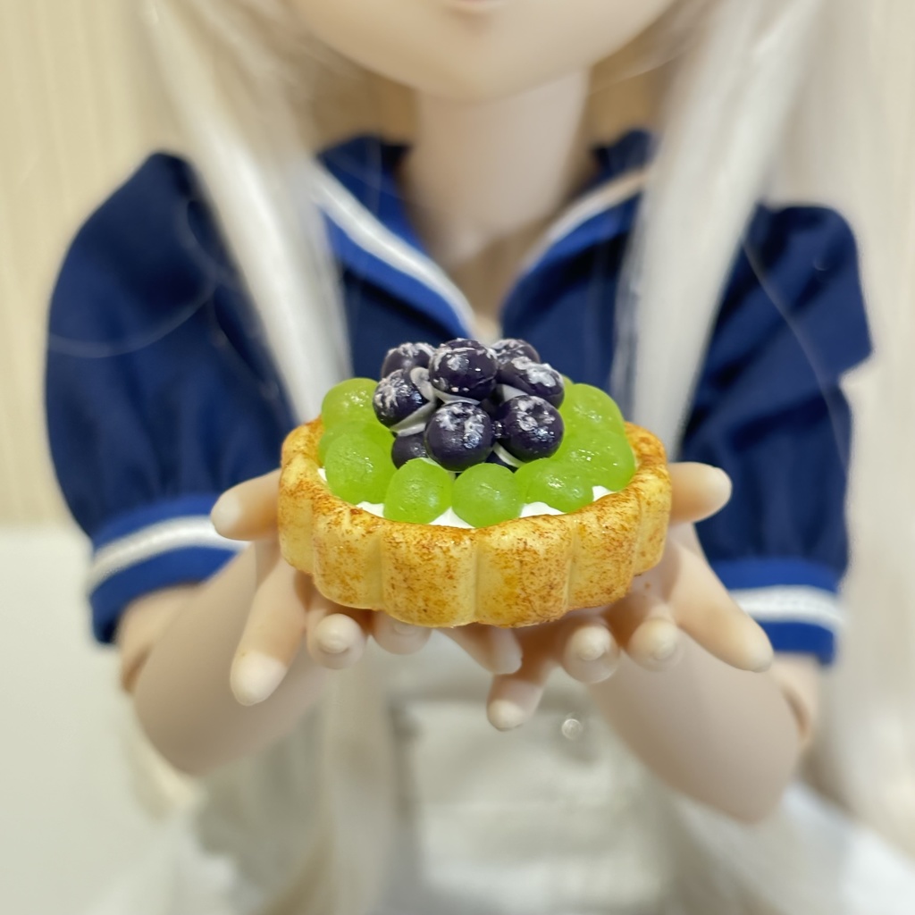 【1/3,4,6サイズ】マスカットとブルーベリーのタルト