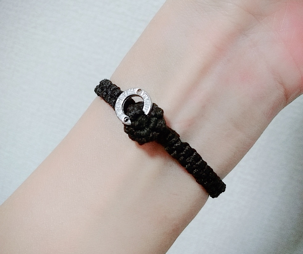 ストーンブレスレット