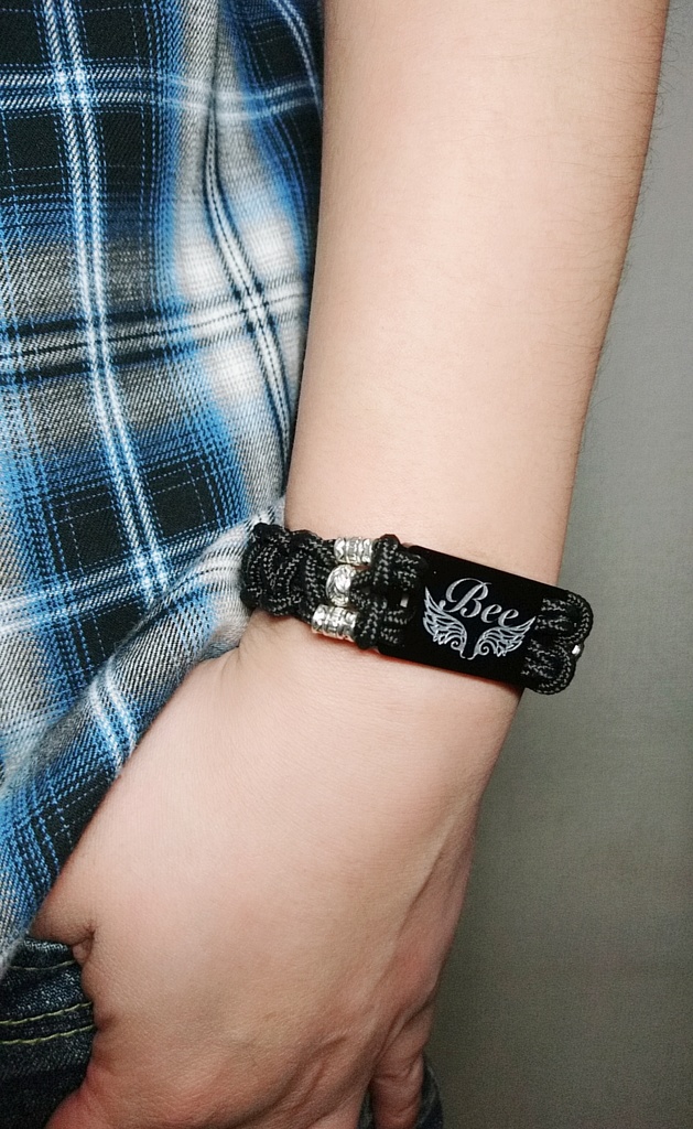 Beeオリジナルブレスレット(大)
