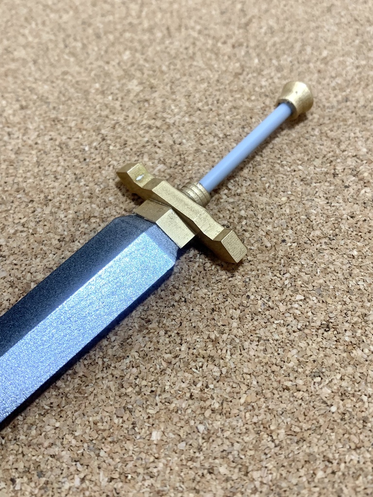 ハンドメイド ミニチュア 武器 鉄の特大剣 ガレージキット