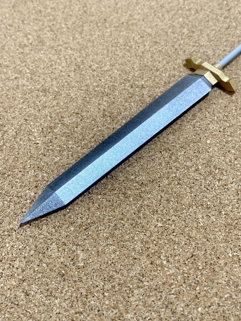 ハンドメイド ミニチュア 武器 鉄の特大剣 ガレージキット