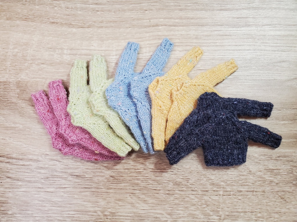 シンプルニット