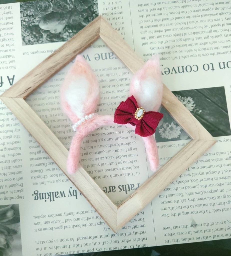 リボンのついたうさ耳カチューシャ