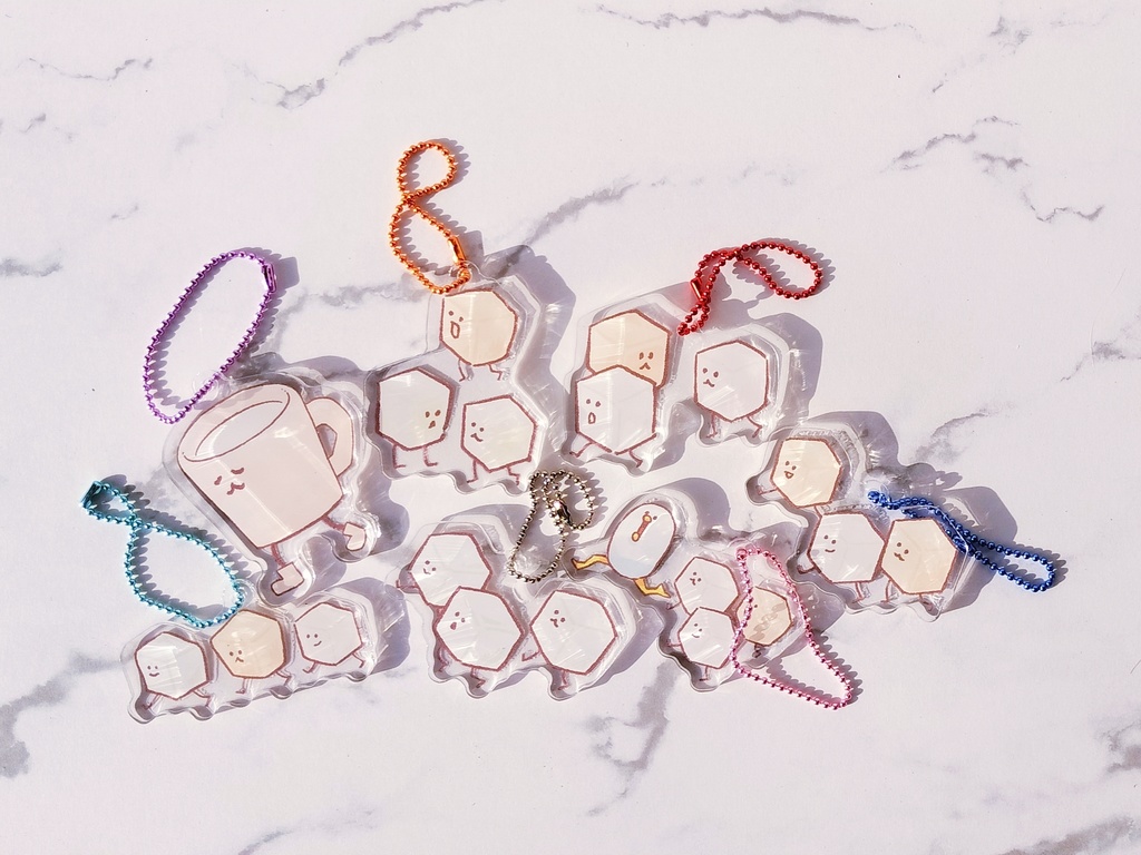 【ホットミルクと角砂糖】ホットミルクと角砂糖たちのキーホルダー