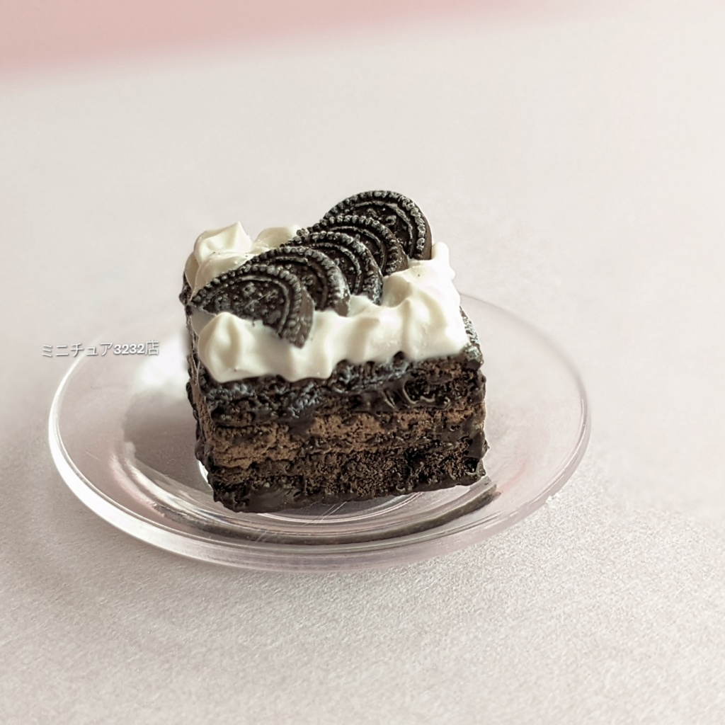 ミニチュアチョコレートケーキ