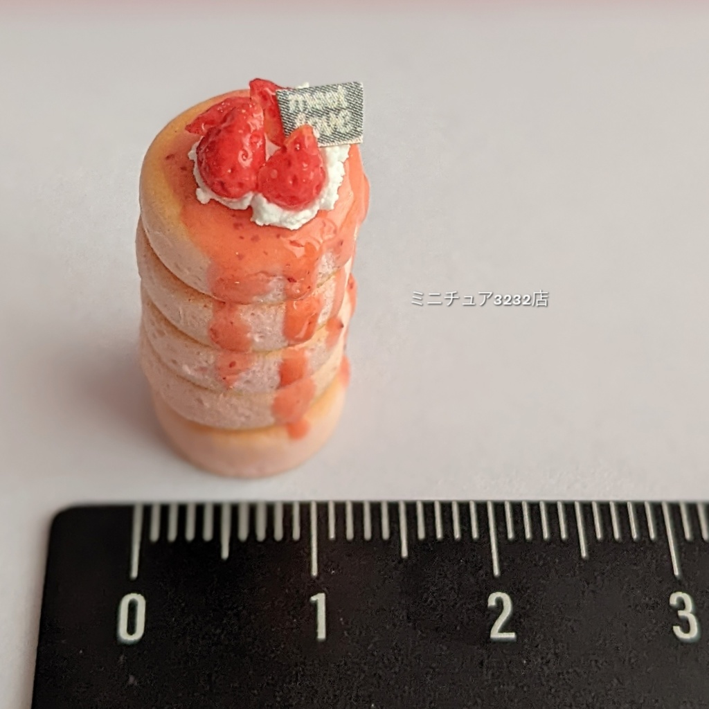 ミニチュアいちごのパンケーキ ミニチュアスイーツ