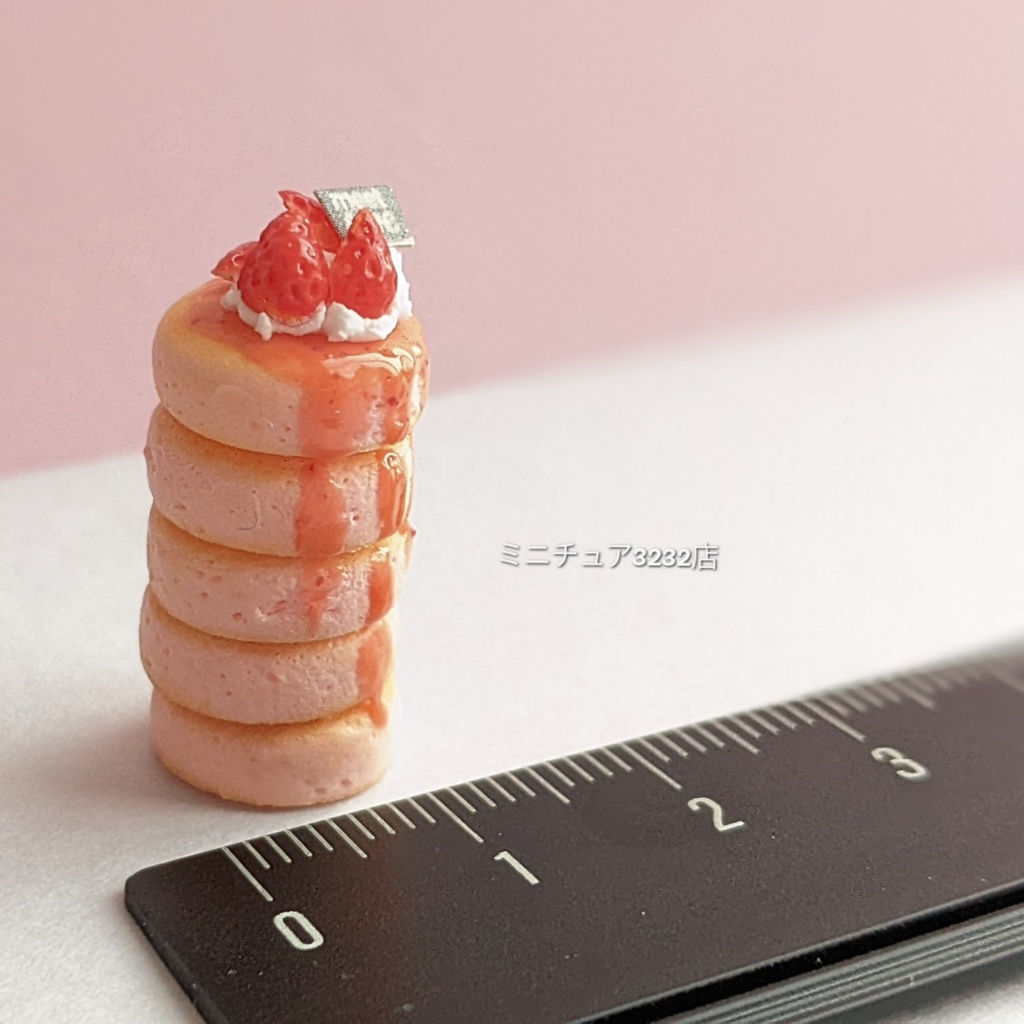 ミニチュアいちごのパンケーキ ミニチュアスイーツ