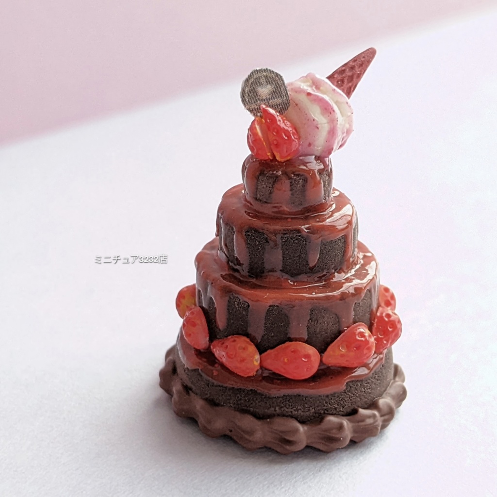 ミニチュアスイーツ Strawberryチョコレートケーキ