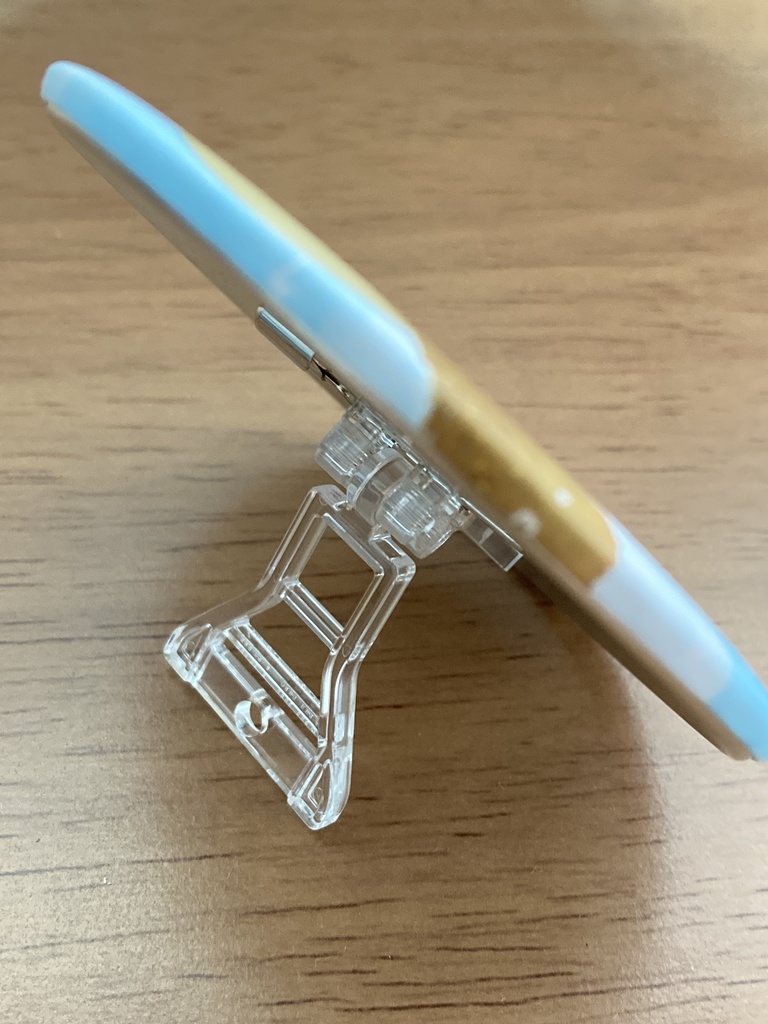 4周年記念!セーラー水着なツキコちゃん缶バッジ