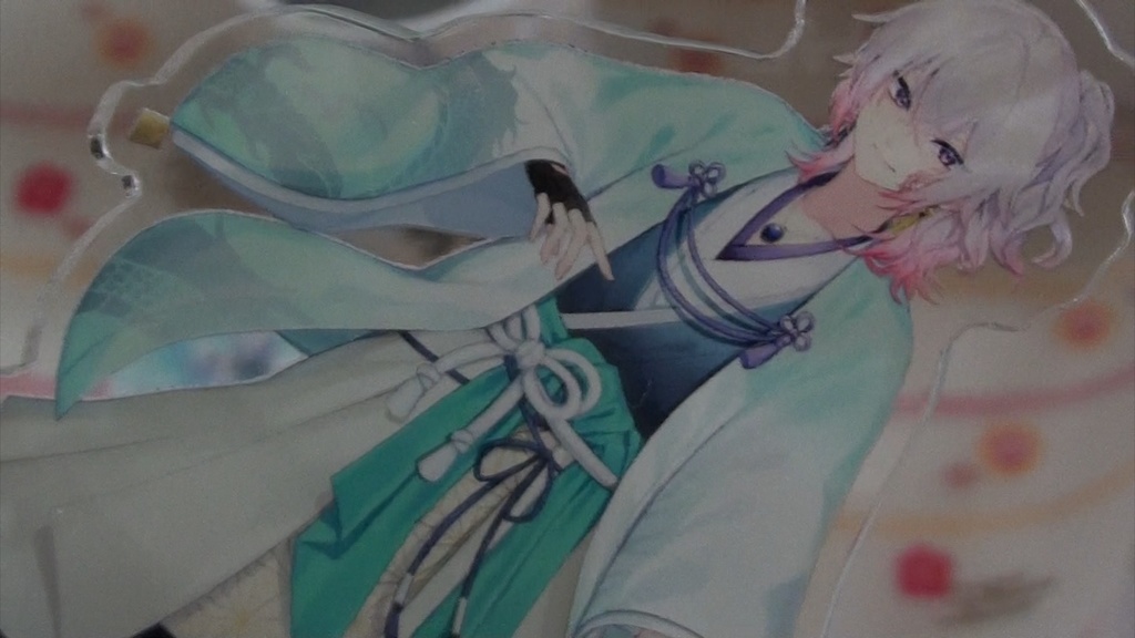 アクリルフィギュア