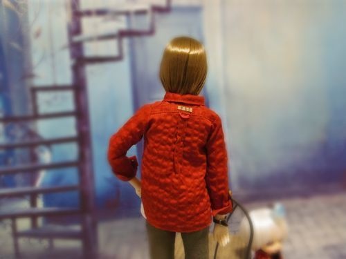 リボンネクタイ付きのロールアップシャツ(レッド)