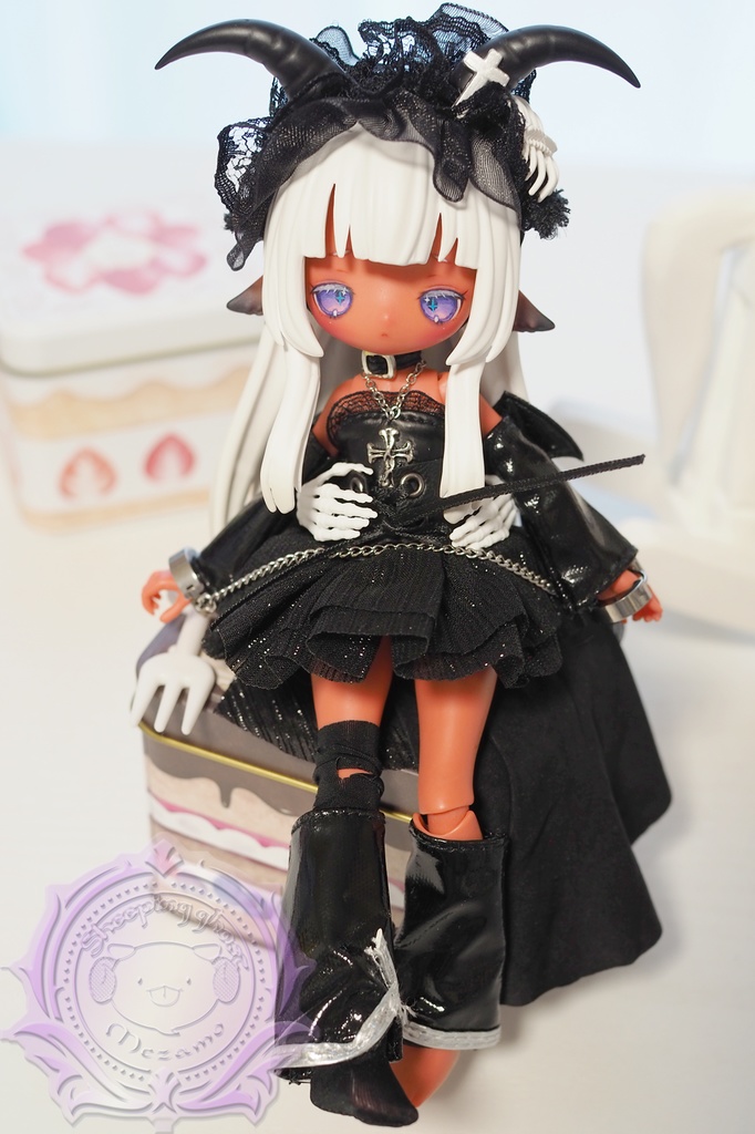 悸动瞬息 一万回の脱出計画 カスタムフェイス+自作服2種類+おまけ本体セット