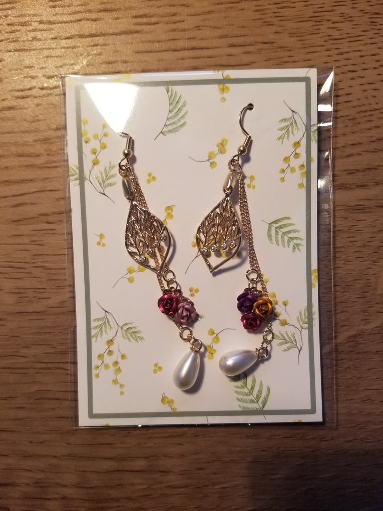 キャラクターモチーフアクセサリー ローラ