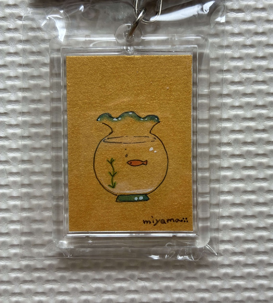 アートピンズ&キーホルダー