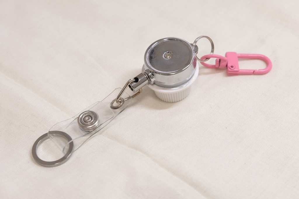 ギターノブキーホルダー Multicolor ST White knob