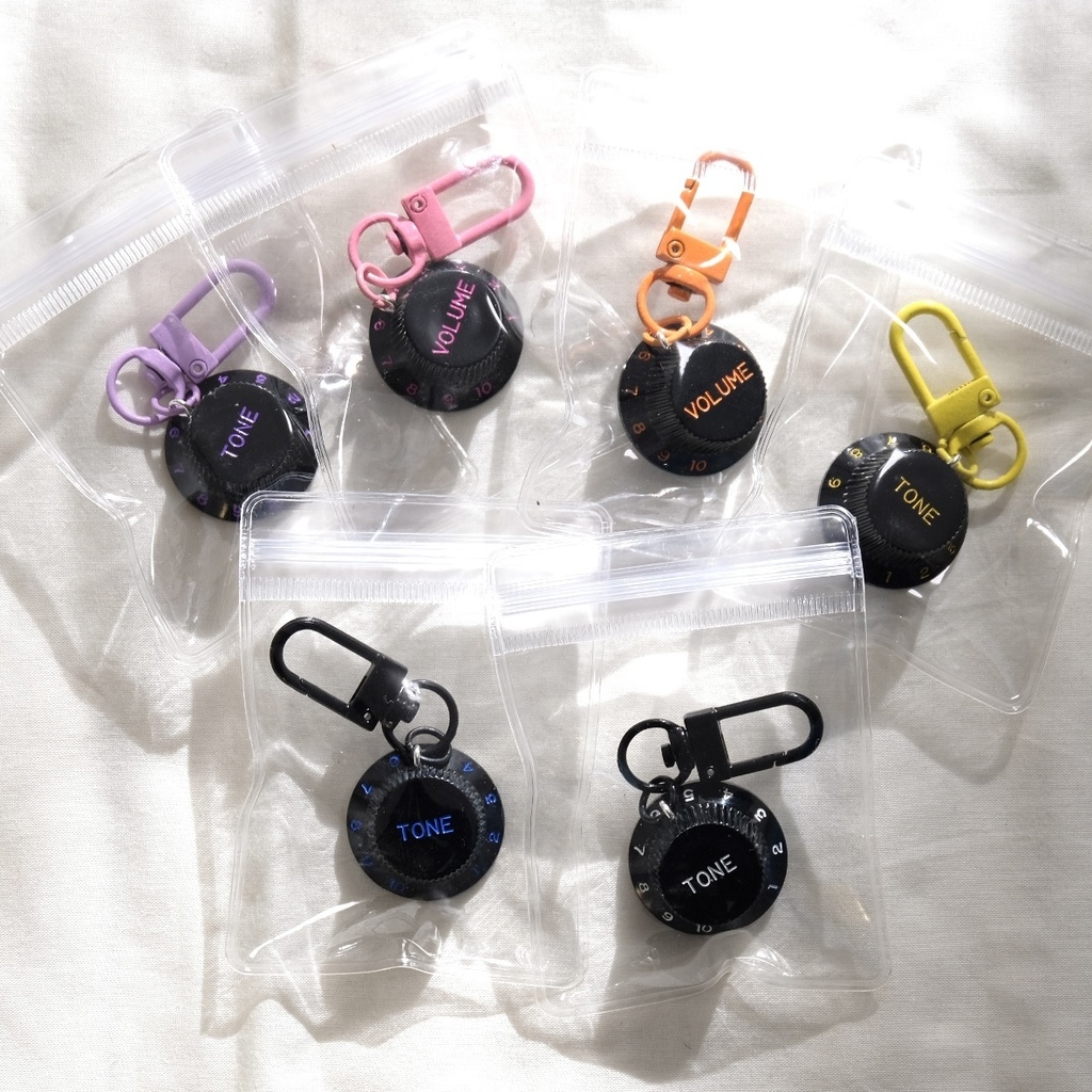 ギターノブキーホルダー Multicolor ST Black knob