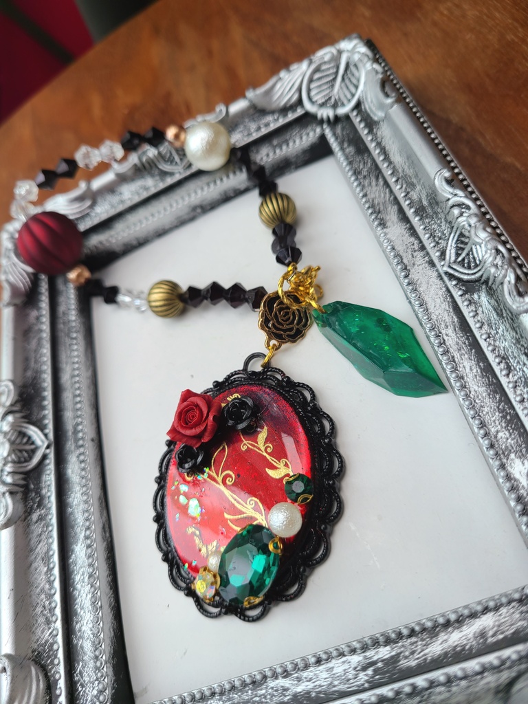 櫻井桃華『黒薔薇は小夜に咲く』イメージバッグチャーム