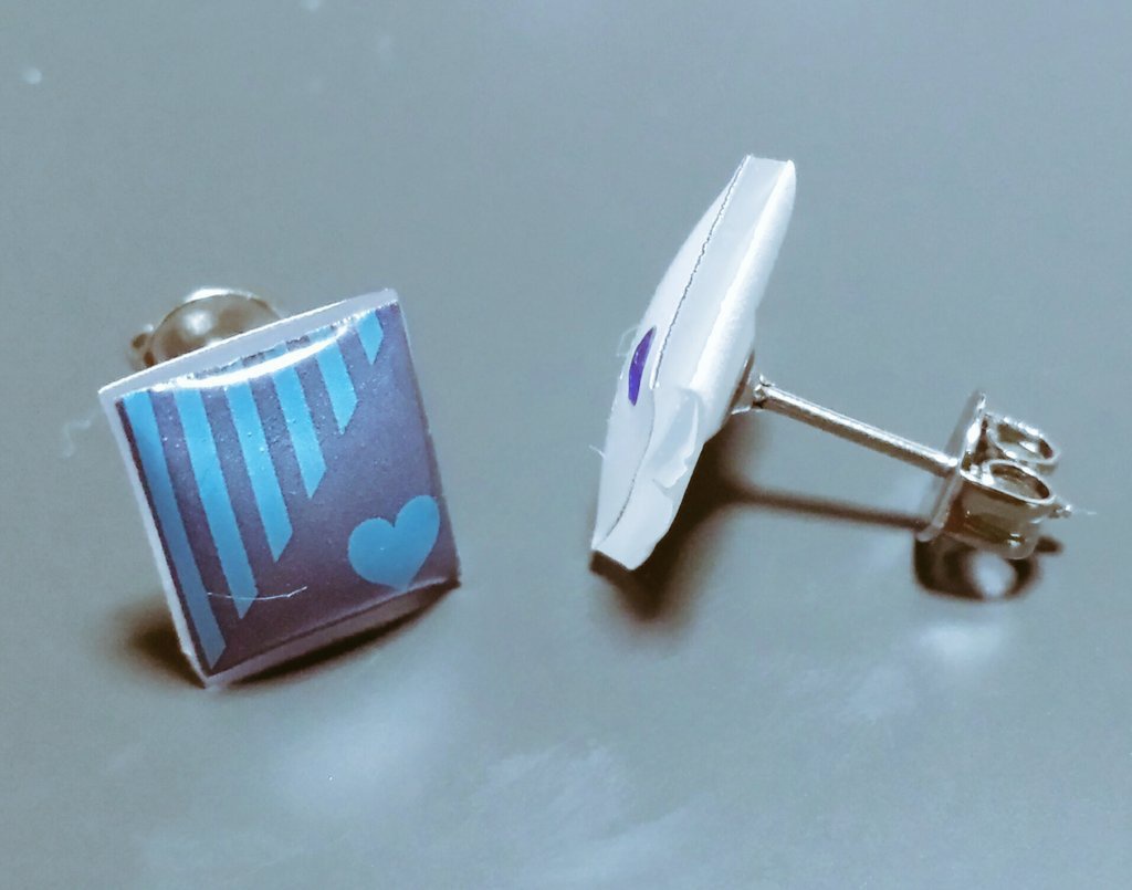 ディーラー松イメージピアス&イヤリング