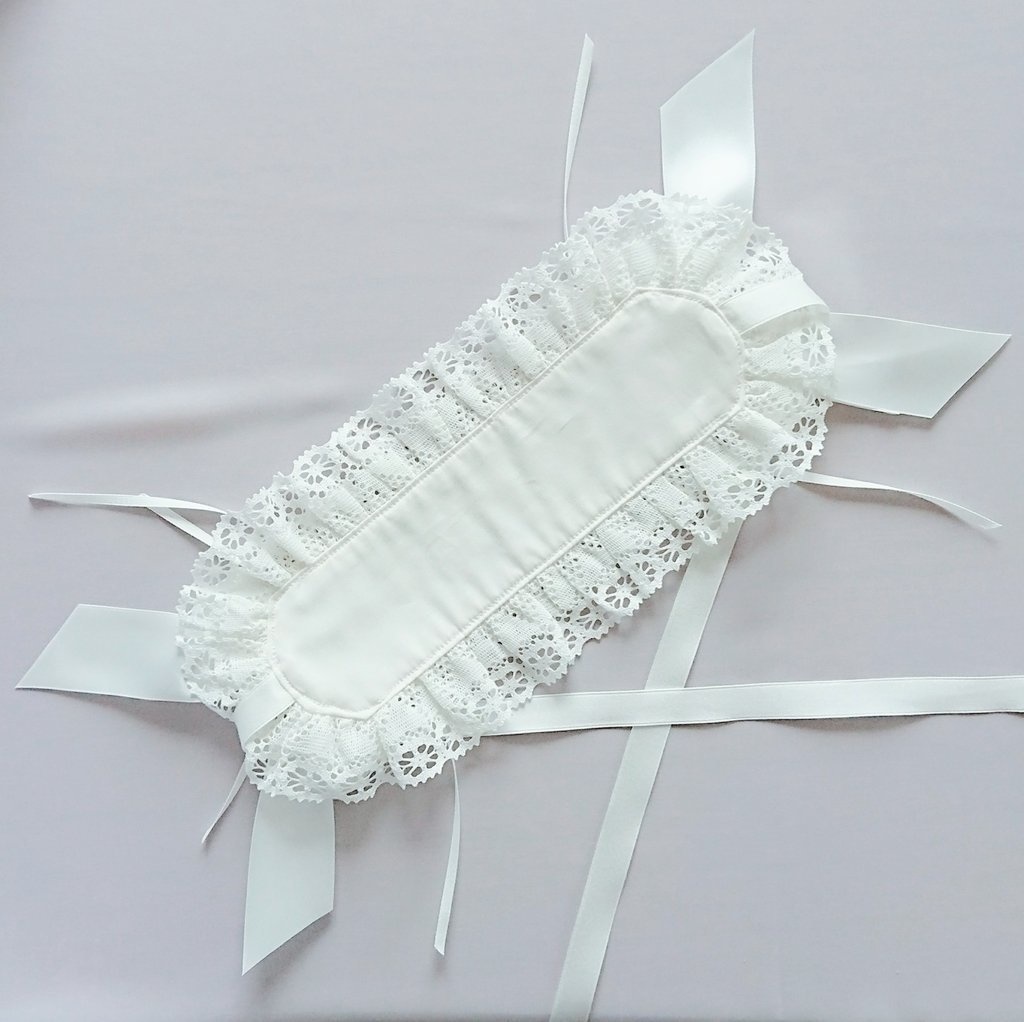 バラとはしごレースのヘッドドレス