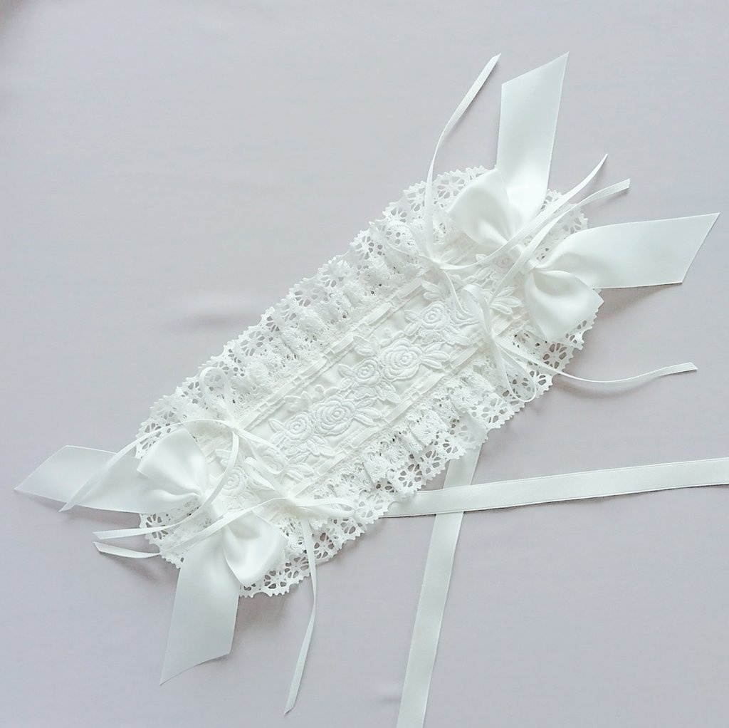 バラとはしごレースのヘッドドレス