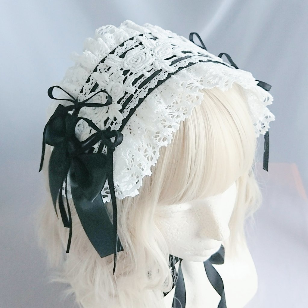 バラとはしごレースのヘッドドレス