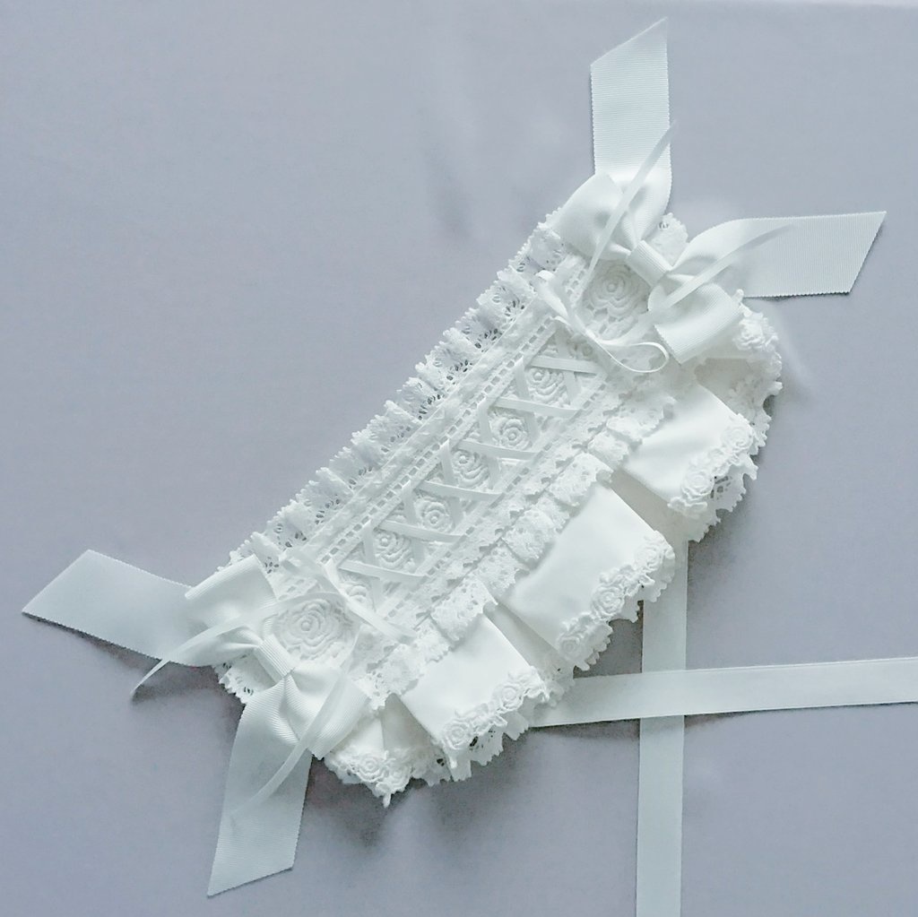 編み上げハーフボンネット風ヘッドドレス