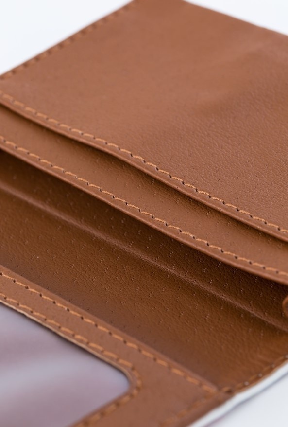 八重と海波(八尺ちゃん) レザー製名刺入れ