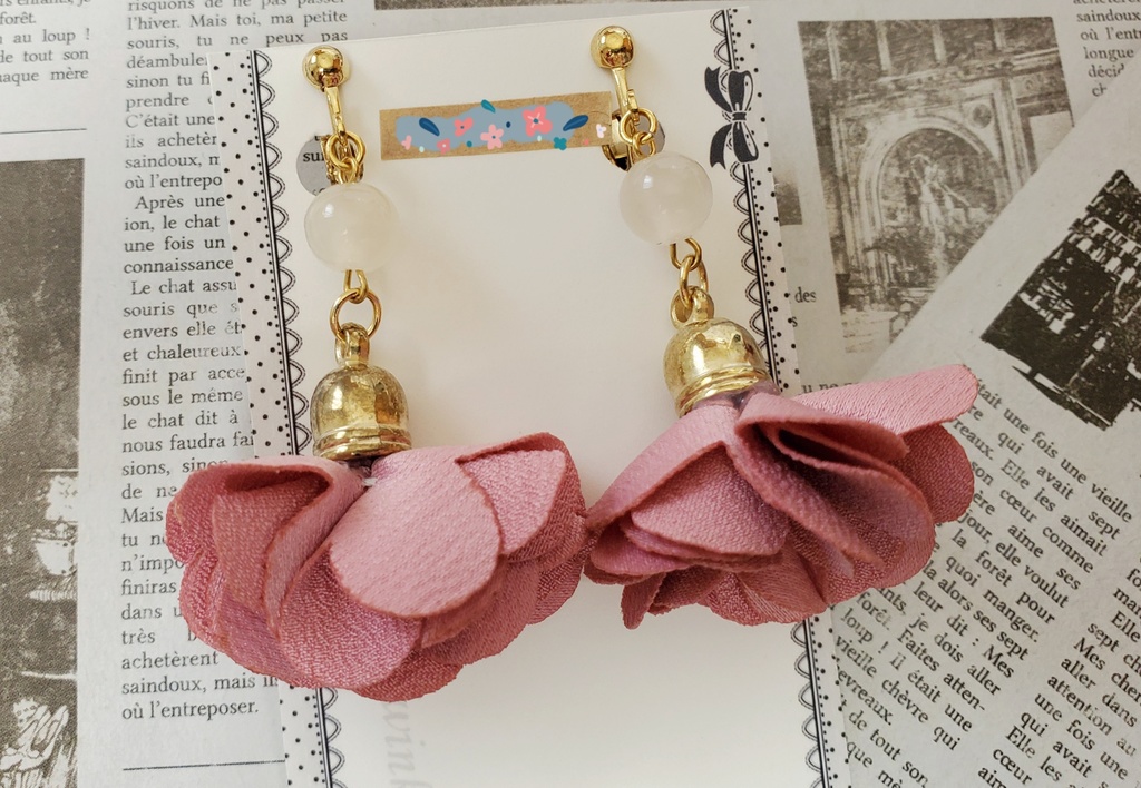 フラワータッセル イヤリング・ピアス