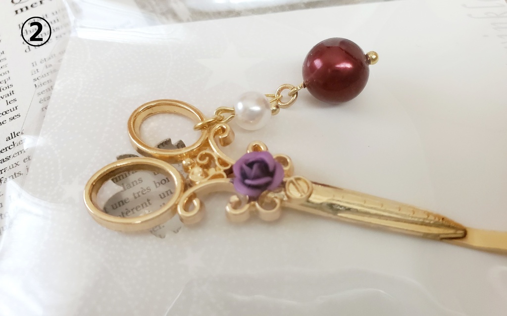 薔薇舞うシザーヘアピン