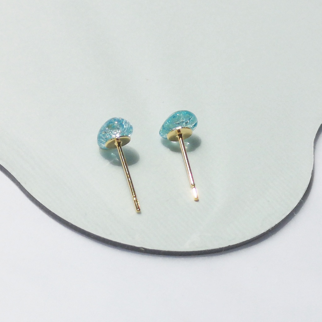 涼しげな水のプチピアス.2