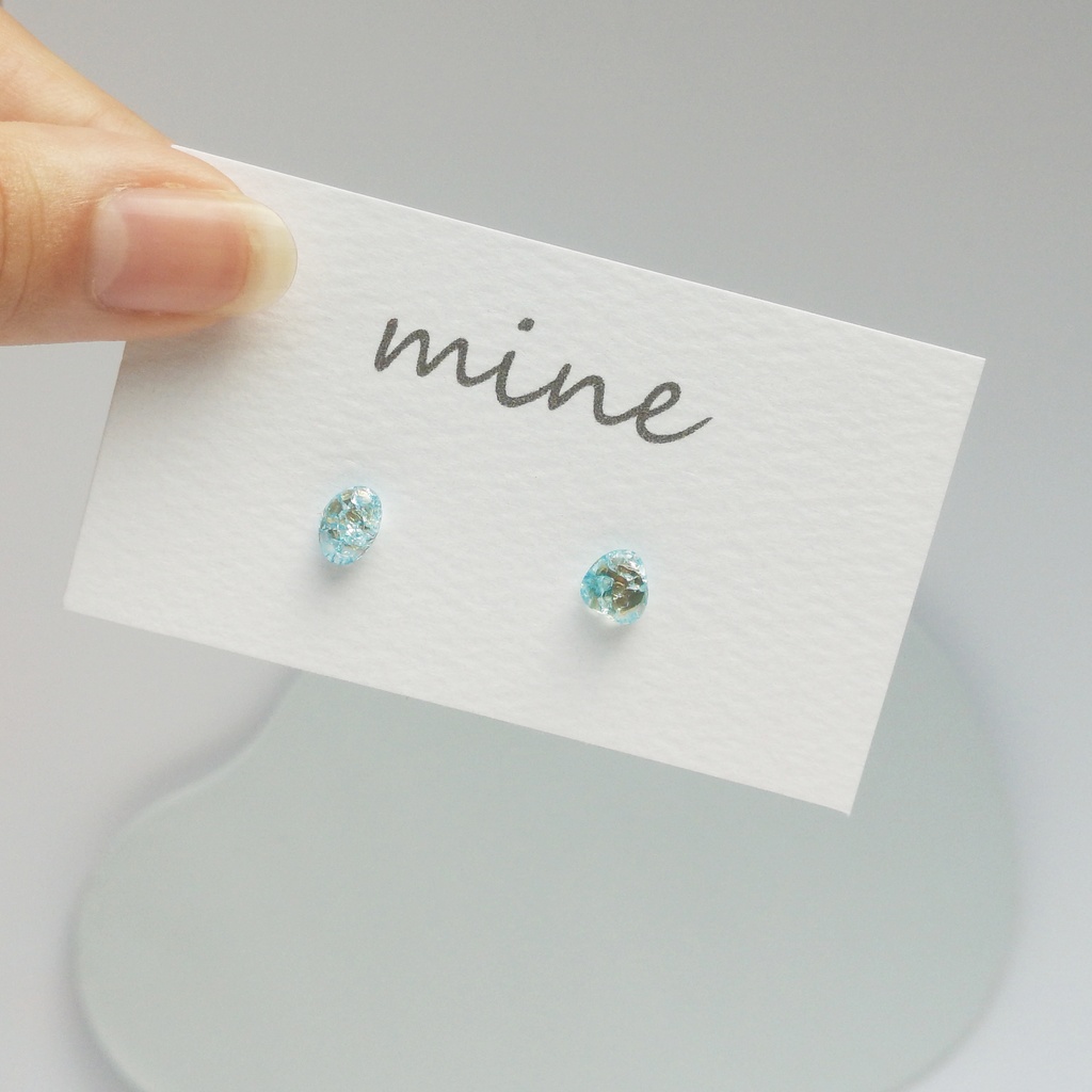 涼しげな水のプチピアス.2