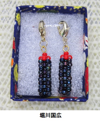 イヤリング風マスクチャーム