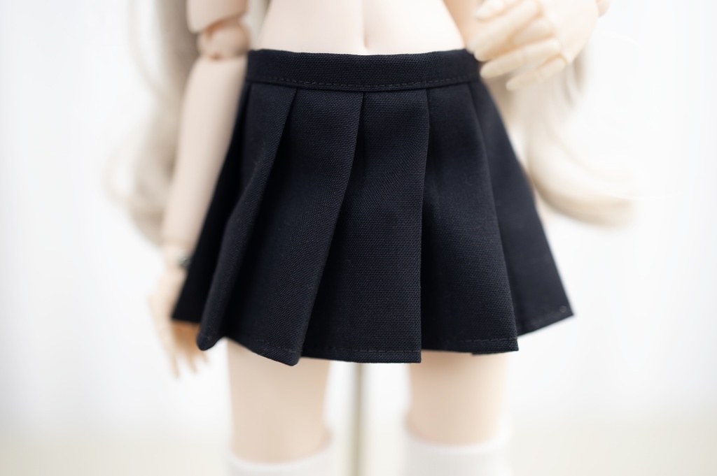 MDDサイズ・プリーツスカート