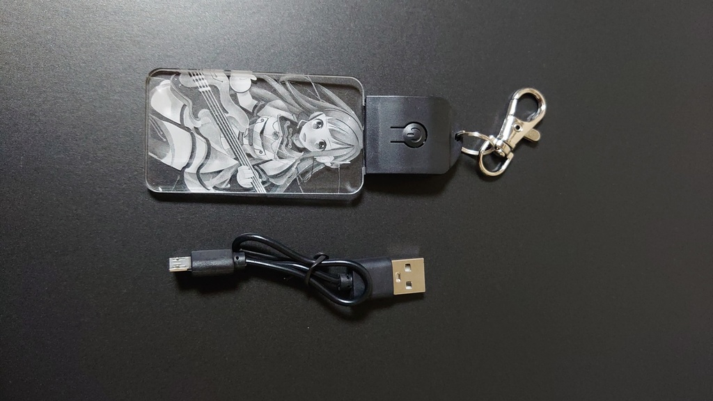 光るLEDアクリルキーホルダー RGB対応【オーダーメイド】